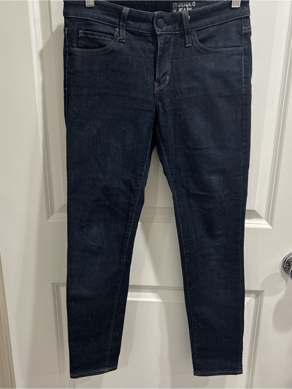 Uniqlo Dark Wash Slim Stretch Jeans
